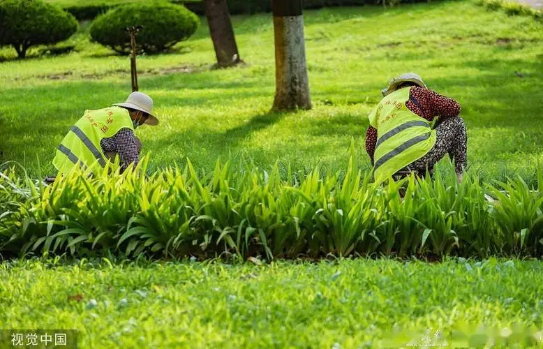 米乐m6官网登录入口：网球拍底漆裂了怎么办